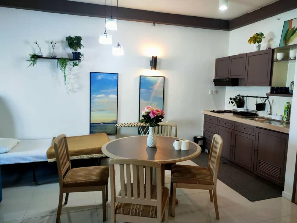 Beachfront Full Sea Penang Tanjung Bungah  Zewnętrze zdjęcie